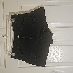 Forever 21 Black Cargo Style Shorts Size S, 26 inch waist